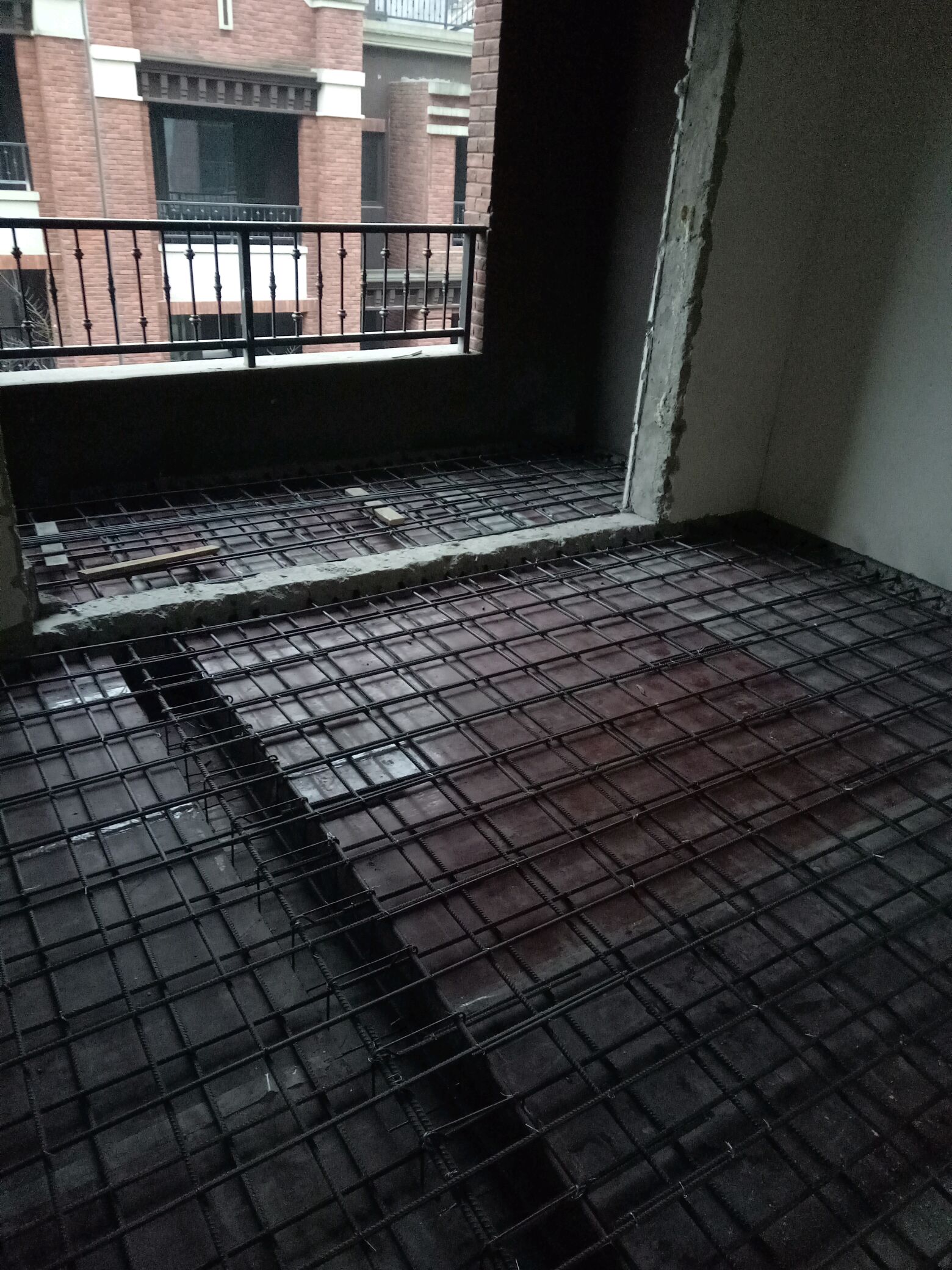 重庆专业现楼板施工 家装工装跃层门面现浇阁楼