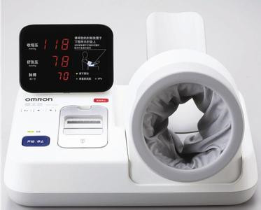 欧姆龙全自动医用电子血压计健太郎 HBP-9020