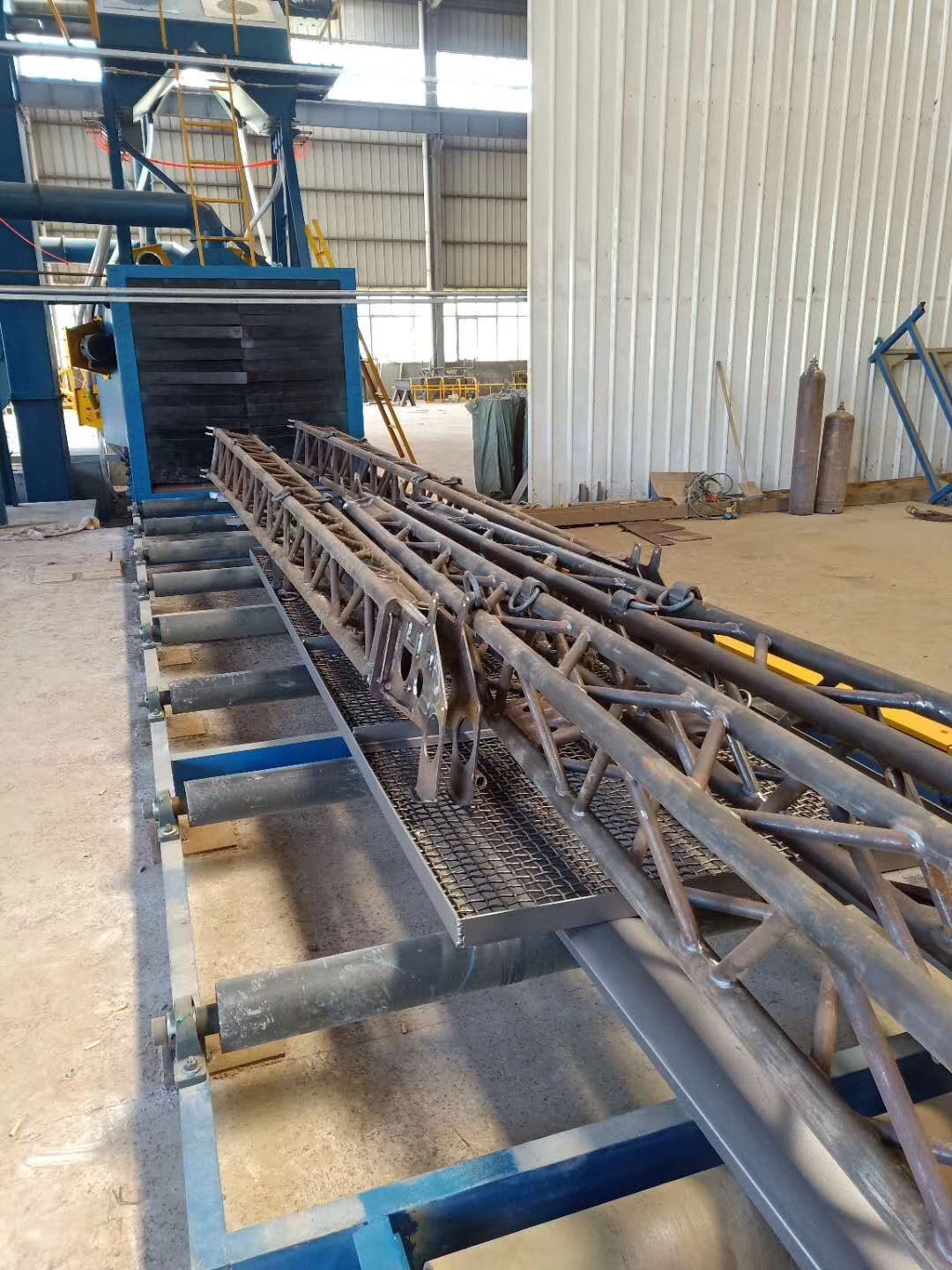 苏州阿亘堡通过式钢板型材预处理线