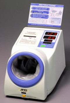 日本爱安德全自动血压计TM-2655