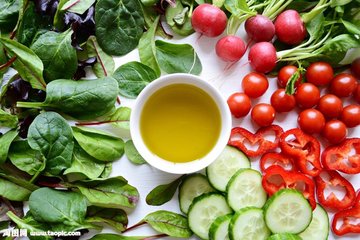 食用油進(jìn)口報(bào)關(guān)我們不收?qǐng)?bào)關(guān)費(fèi)