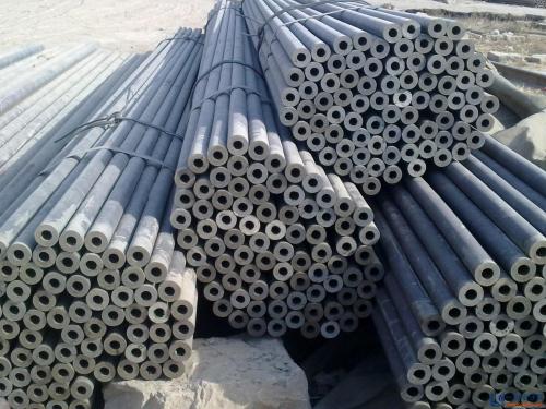 管材系列：Q235B钢管价格，焊接钢管图片Q235B钢管厂家
