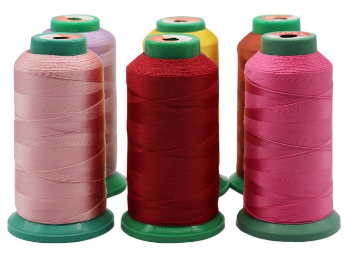 广东厂家4股皮革沙发涤纶高强线 裁缝线缝包线 家纺缝纫线