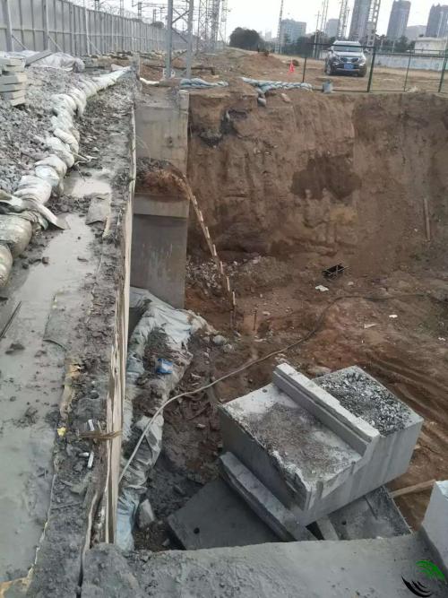 北京混凝土基础拆除-切割