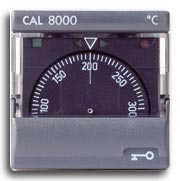 1/16th DIN温度控制器CAL8000