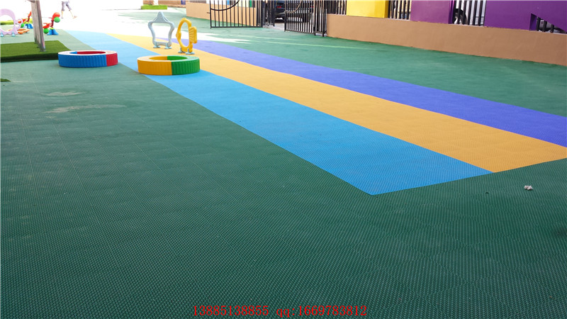 铜仁悬浮拼装地板 铜仁幼儿园悬浮拼装地板 铜仁球场拼装地板