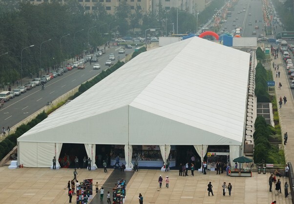 浙江杭州欧式篷房租赁，出租30米跨度啤酒大棚，定制红色婚庆篷房
