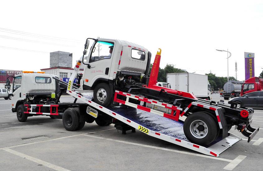 蓝牌拖车厂家报价 五十铃拖车 蓝牌拖车