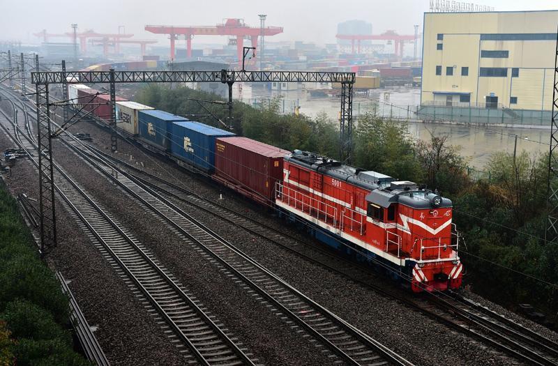郑州出口莫斯科中欧班列机械配件