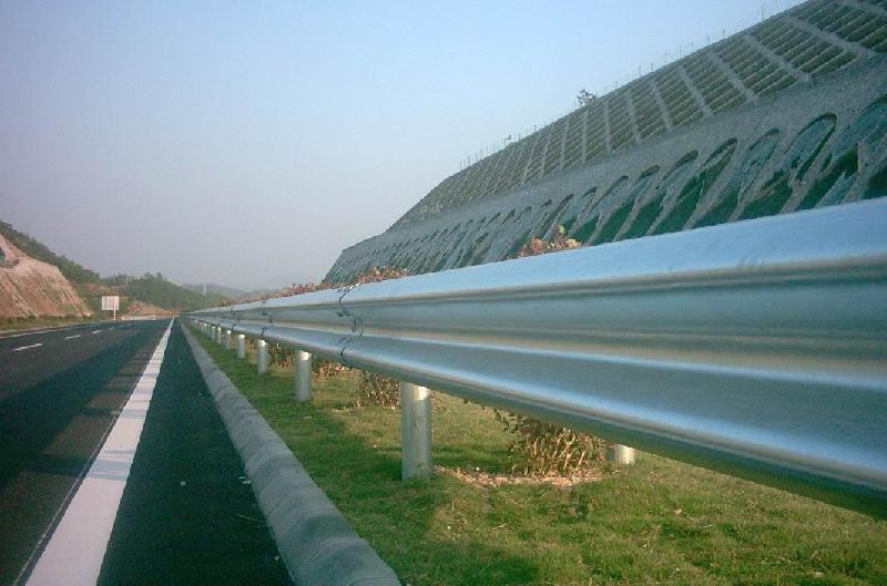荆州高速公路波形护栏厂家