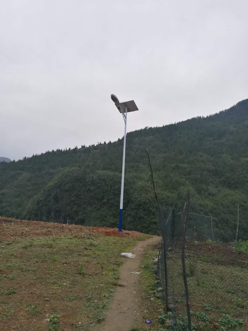 湖北恩施天门新型led太阳能路灯品牌 太阳能路灯厂家
