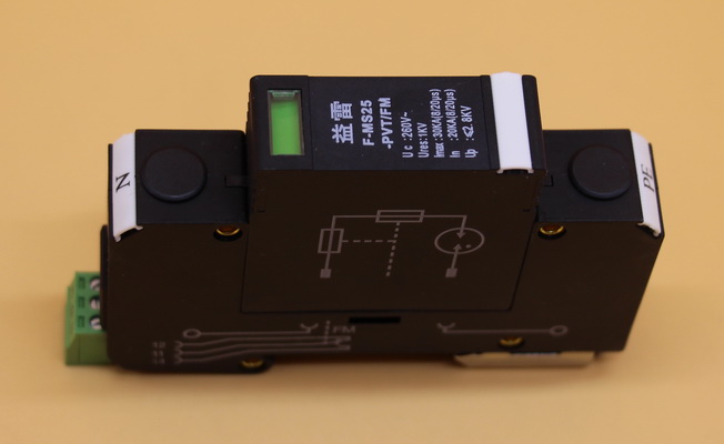根据电力反措要求及验收规程电压互感器PT中性点保护器必须要装设二次过电压保护器YL-F-MS25-PVT/FM