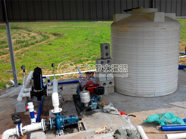广西南宁水肥一体化灌溉 施肥机 施肥泵 肥料搅拌桶