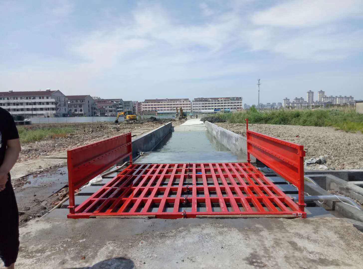 潜江全自动工地洗车机 高效冲洗工程车辆 大量供应