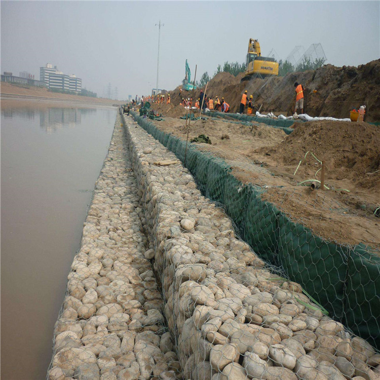 供应 控制河流的镀锌石笼网箱笼 网垫 生态格宾石笼网定制