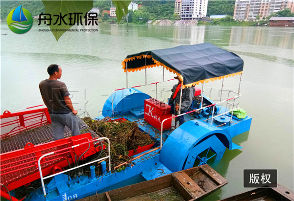 潍坊垃圾打捞船 全自动割草船 蓝藻收集打捞船