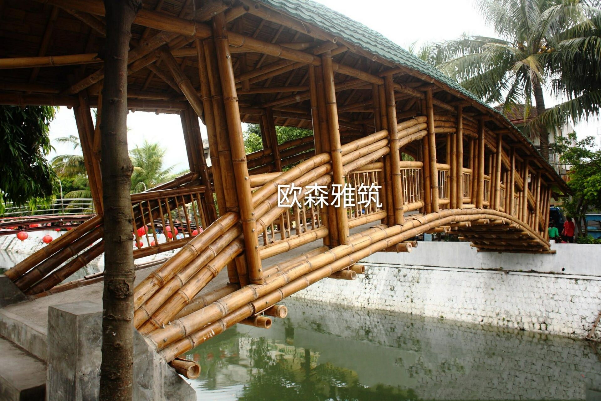 异形竹艺建筑，异形竹屋，异形竹木花架，