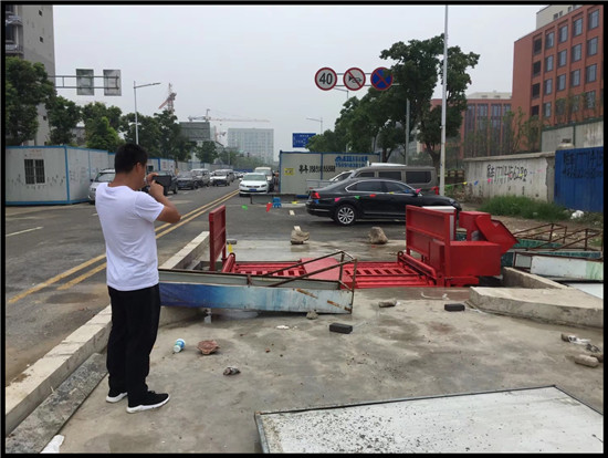 杭州工地滚轴洗车设备价格一台