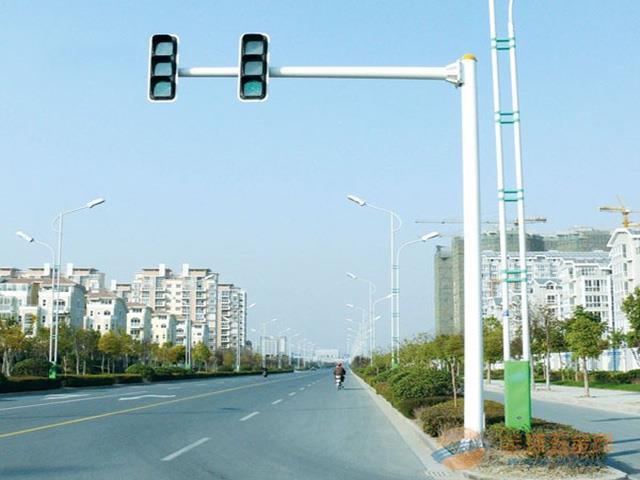 沧州专业制造道路F标志杆价格 欢迎咨询