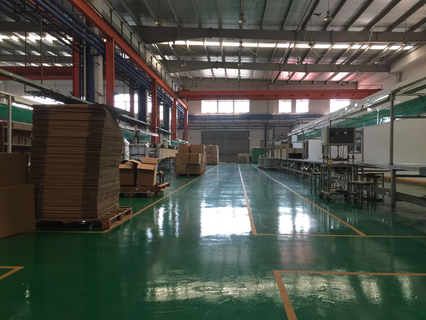 东莞翔泰专业供应十万级精密五金行业无尘洁净安装设计工程