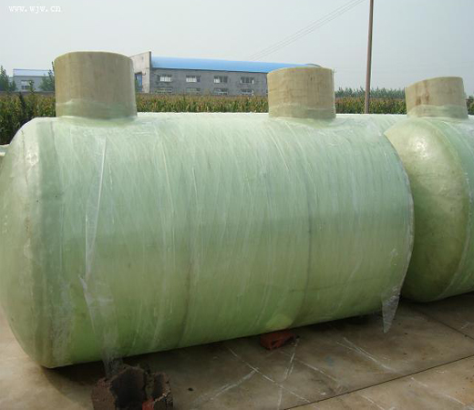 供应1-100立方玻璃钢化粪池 三格式农村家用污水处理隔油池