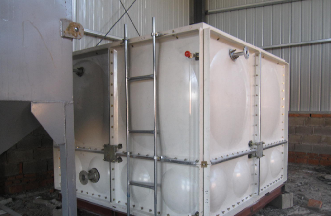 唐山滦南水箱家用蓄水长方形 大型储水罐 玻璃钢水箱 消防水箱