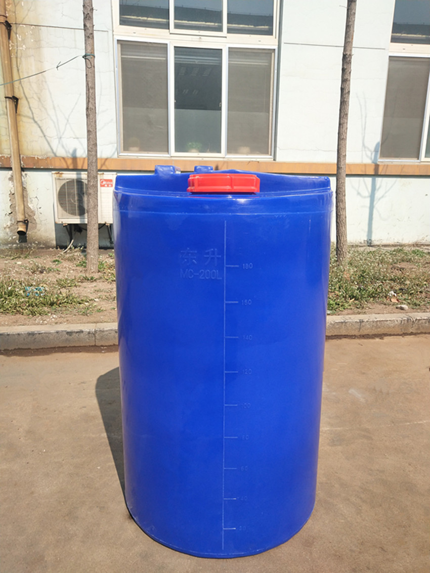 山东潍坊供应200升加药箱 洗洁精搅拌桶PE塑料桶