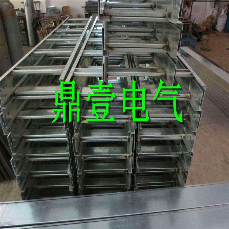 广西厂家直销广东福建江西全国发货梯式电缆桥架300*100量大从优