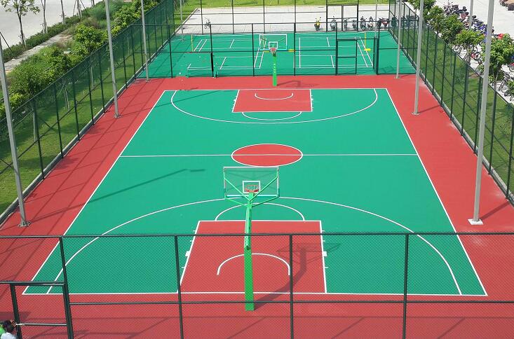 江苏徐州博利特体育工程主做各种运动场地儿童塑胶场地等