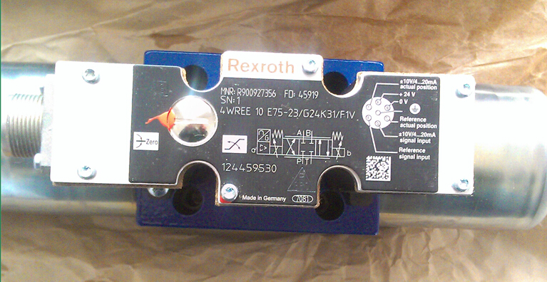 Rexroth比例换向阀4WRZ 10 E50-5X/6A24ETK4/D3M