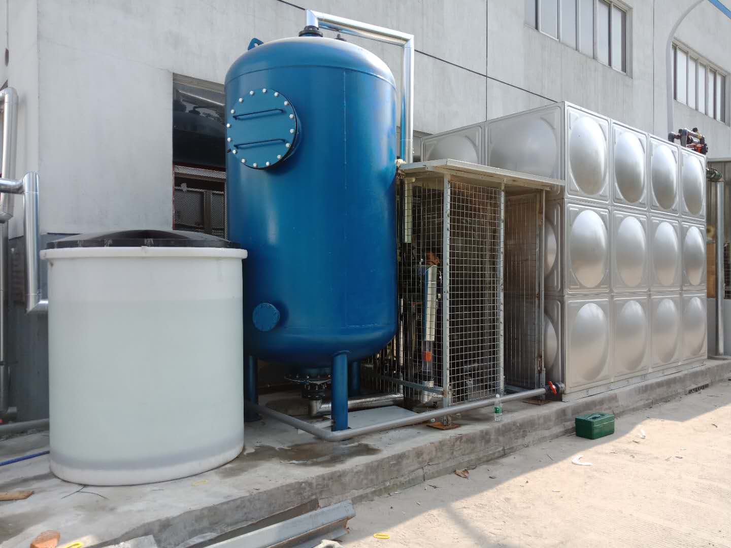 循环水设备_泳池循环水设备_苏州伟志水处理设备有限公司
