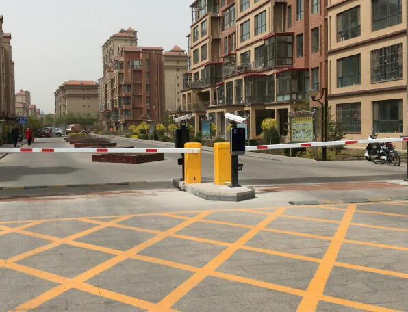 容县专业从事停车场车牌识别管理系统