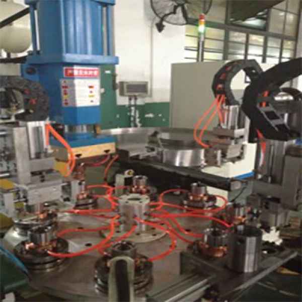 上海八工位自动点焊专机销售