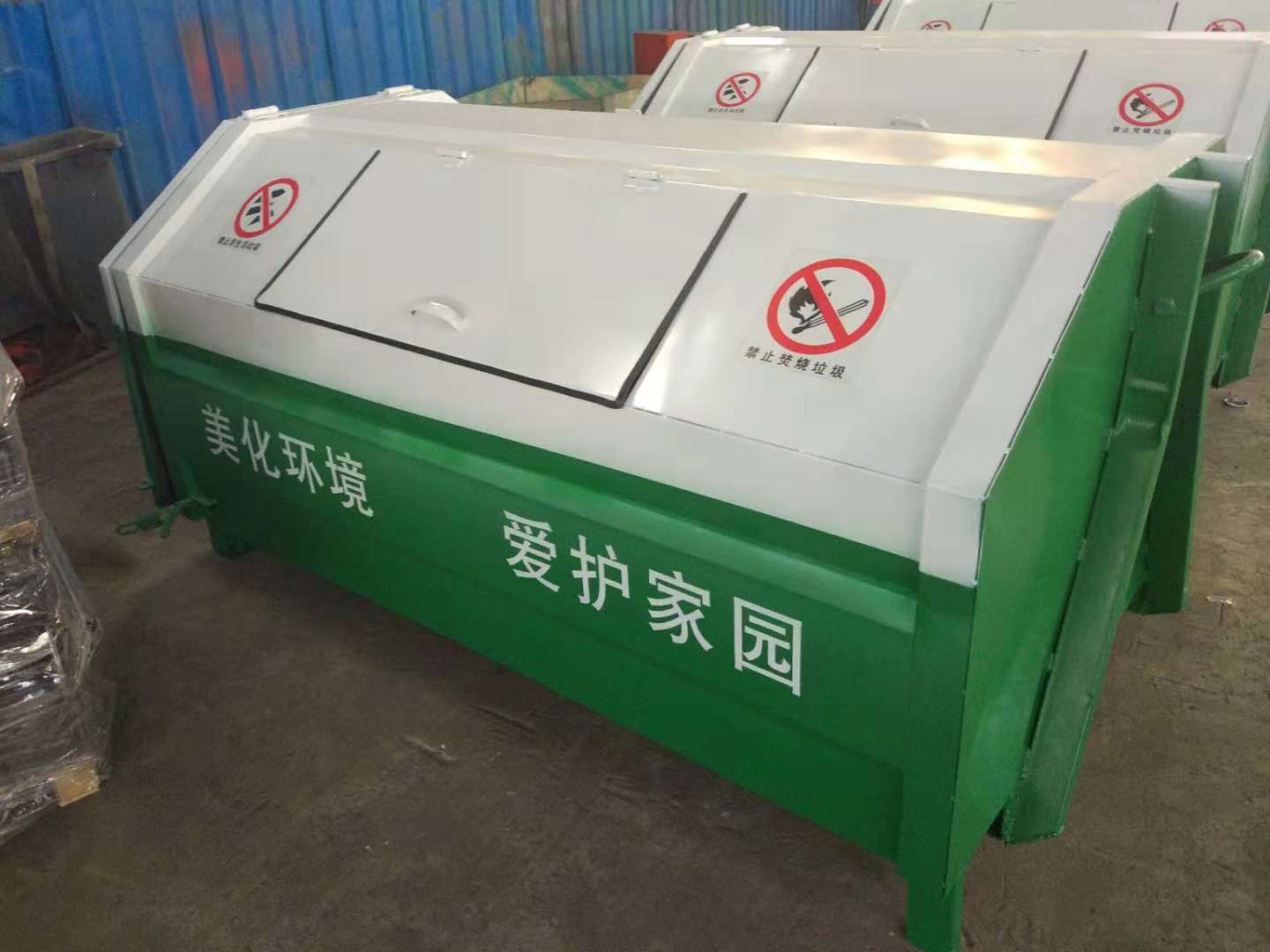 厂家直销 240L塑料垃圾桶 小区户外垃圾桶定制