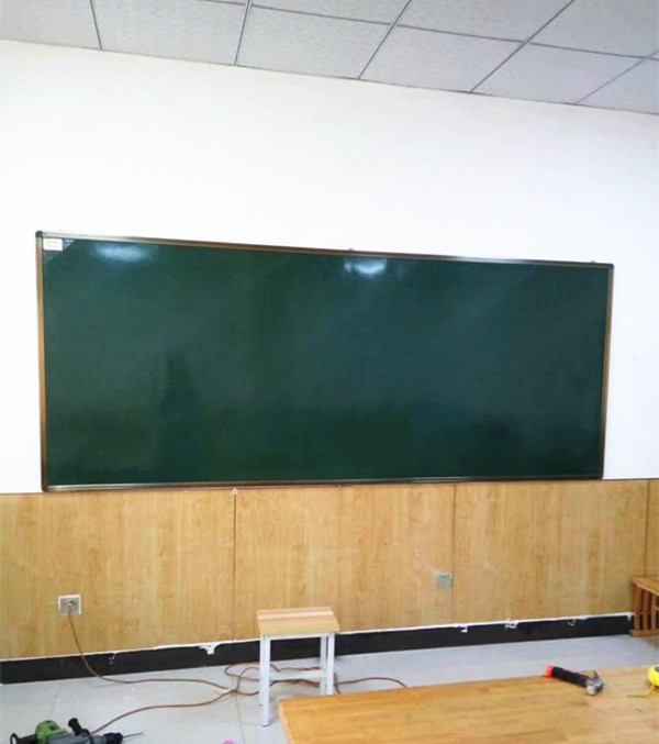 山东宇发黑板厂供应磁性教学推拉黑板 多媒体活动教学绿板，白板，辅导班幼儿园学校平面升降写字板