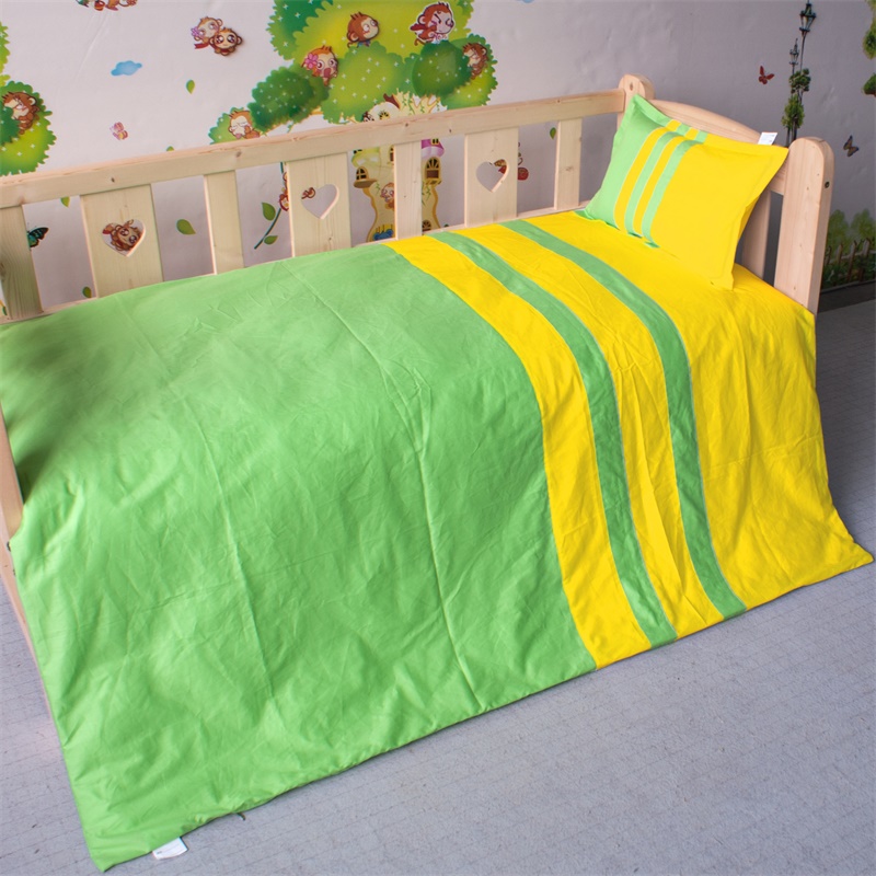 湖北武昌幼儿园被子厂家儿童被套卡通四件套儿童床上用品定制哪家强