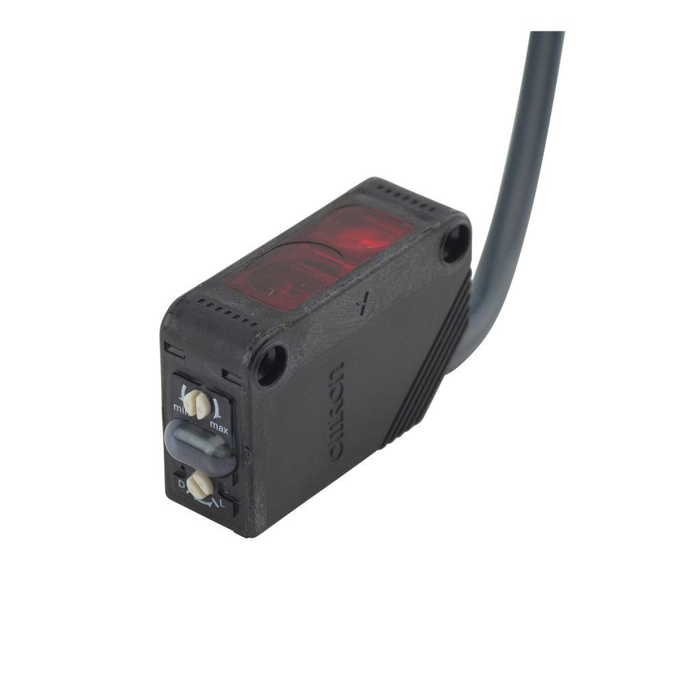 欧姆龙扩散反射型光电传感器E3Z-D61 2M特价销售