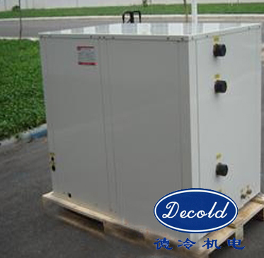 家用小型地水源热泵采暖制冷机组