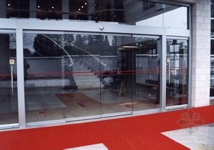 天津玻璃门安装步骤 红桥区安装玻璃门齐全