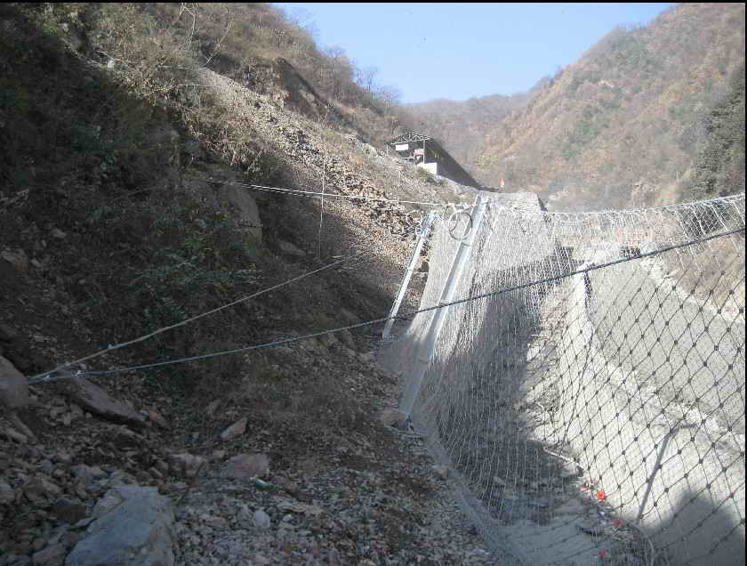柔性被动防护网钢柱高度-潼南县被动防护网批发厂家