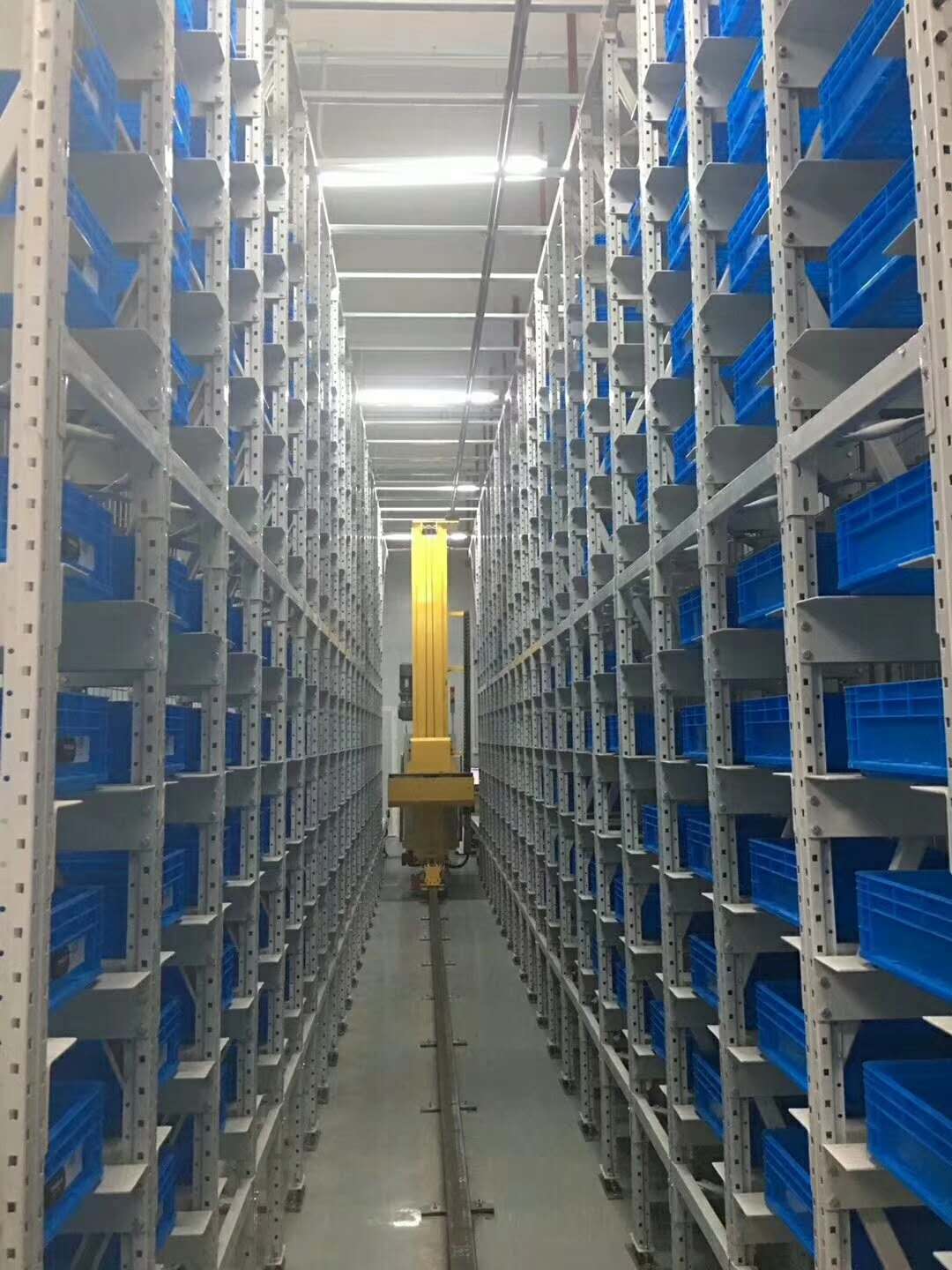 11aAGV搬运机器人AS堆垛机自动化立体仓库以及智能分拣线找重庆社平智能装备
