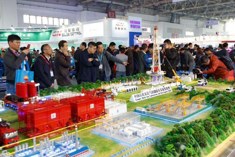 中国企业**在海外发布能源化工全产业链发展报告