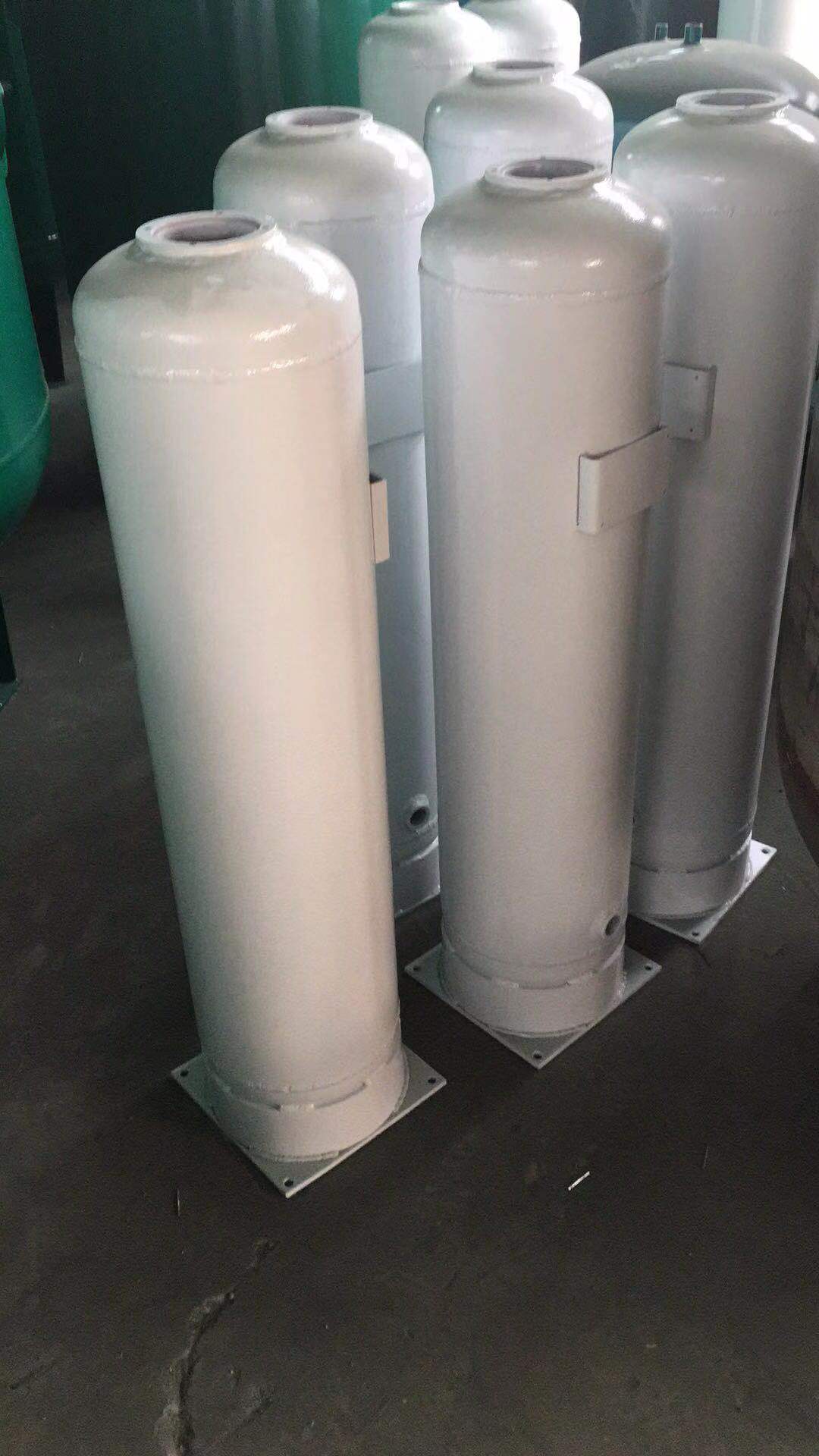 青岛储气罐生产厂家-定制立式储气罐-卧式储气罐
