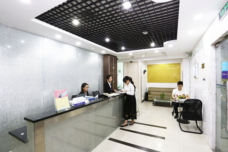 广州荔湾区出租会议室，大型培训室，支持小时使用