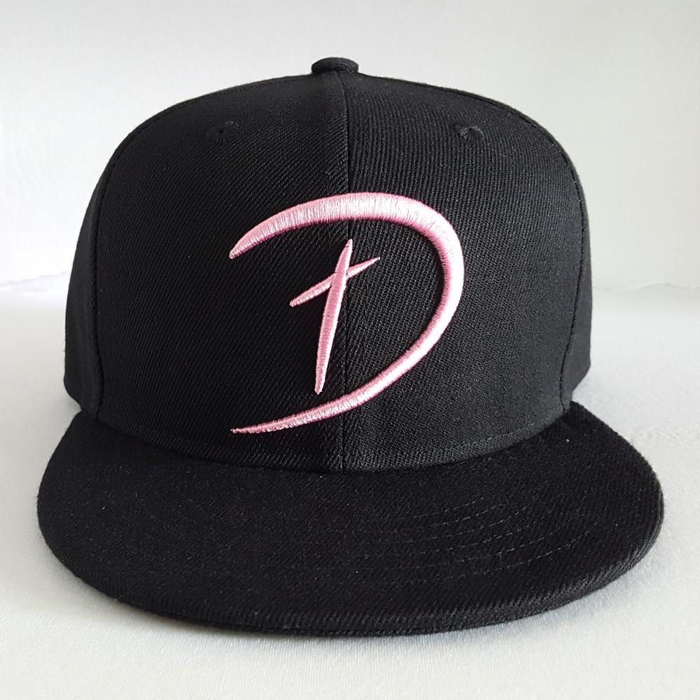 平檐帽定制，欧美嘻哈棒球帽厂家，刺绣字母黑色腈纶平板嘻哈帽