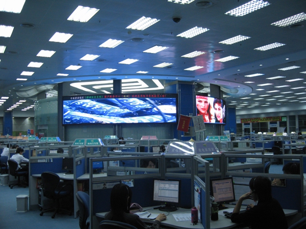 LED显示屏室内常规系列型号P2.5-P6