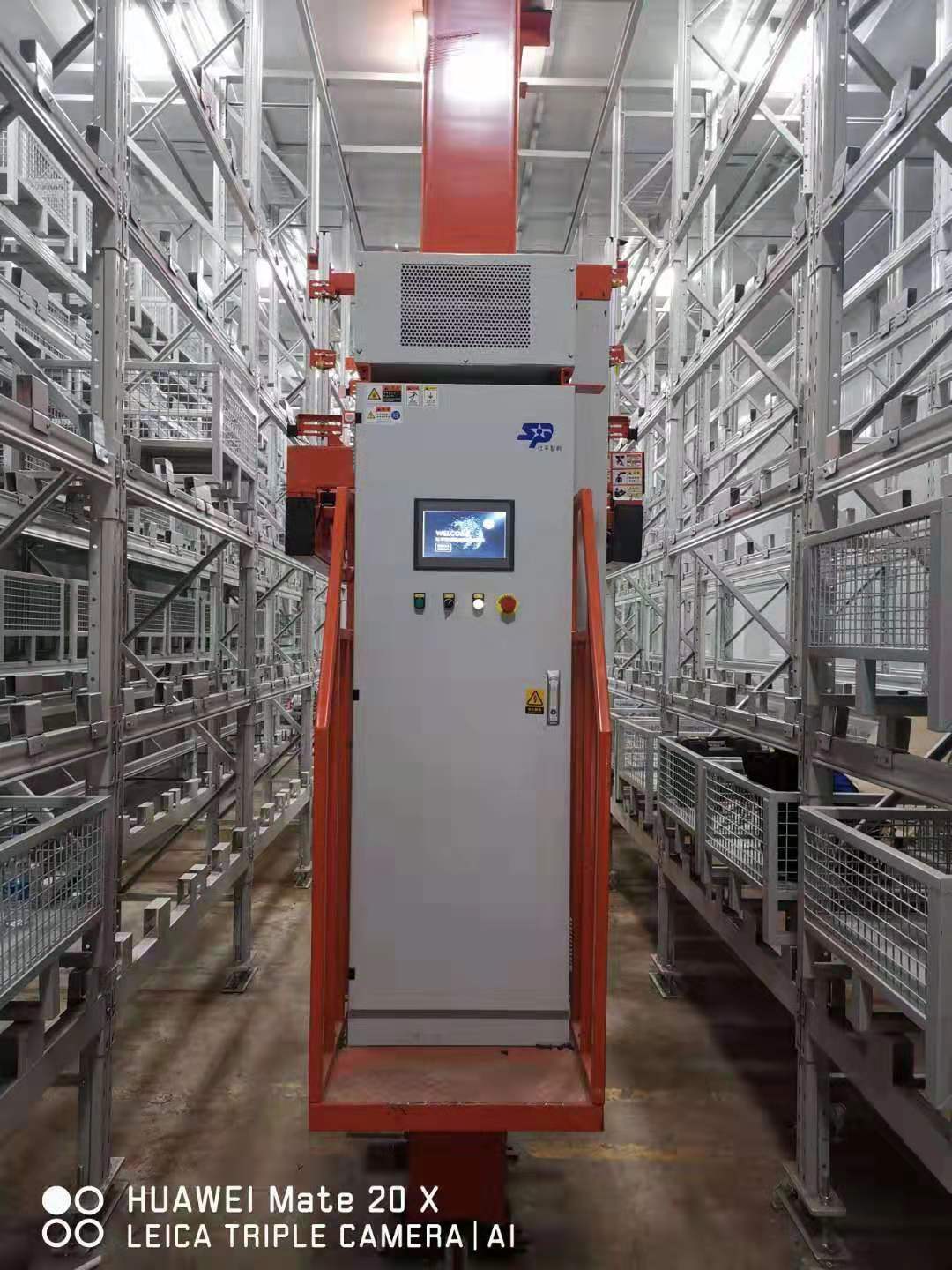 AA1贵州工业所需的AGV智能搬运小车工业打磨机器人和自动化立体仓库找社平智能装备购买专注行业二十年值得您信奈还有他们的立体车库也很好哦