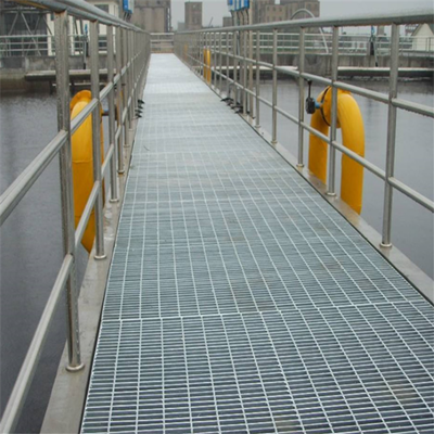 钢结构平台踏步板A河北钢结构平台踏步板A 水电厂、船厂码头平台踏步板