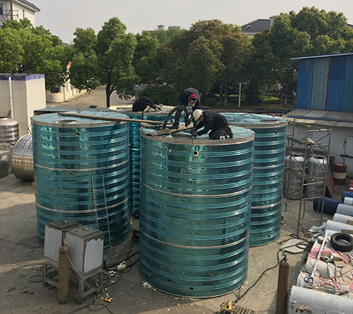 绍兴圆柱形不锈钢保温水箱厂家 鸿迪供应