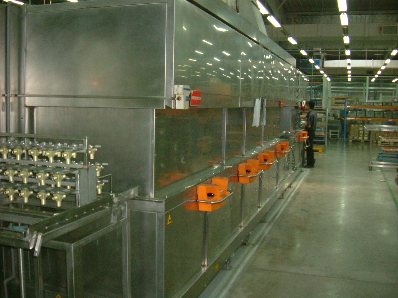 武汉超声波塑料焊接机，超声波清洗机